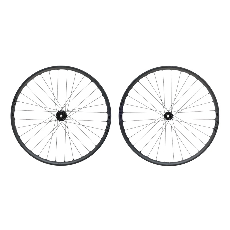 Evil Loopholes Carbon Tubeless 700c Wheelset