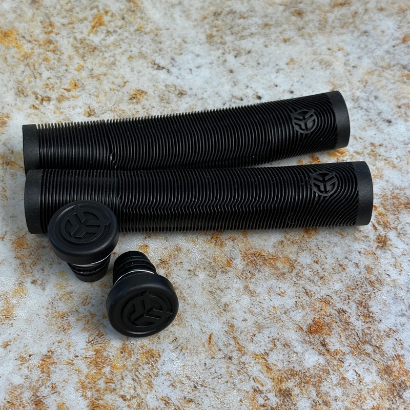 Federal Rewind Grips