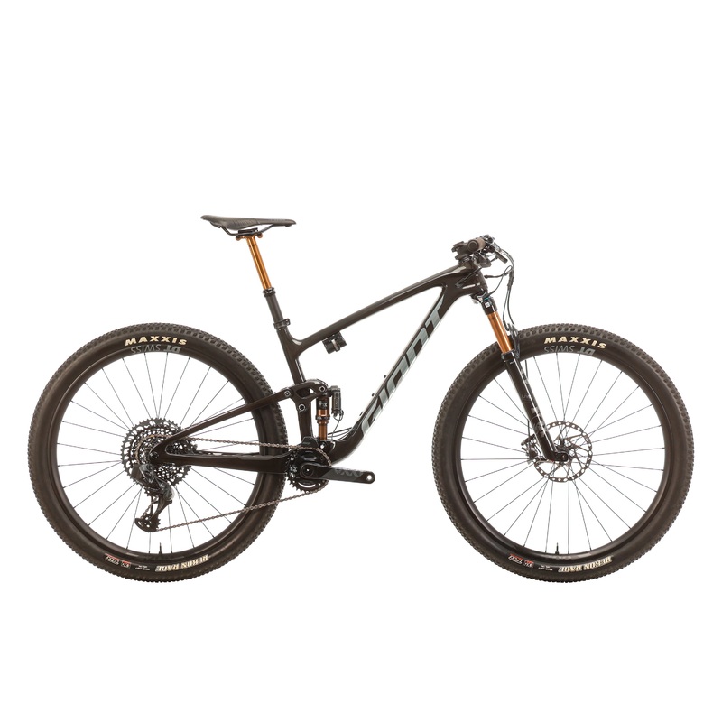 Giant Anthem Advanced Pro Mountain Bike – 2022, Medium