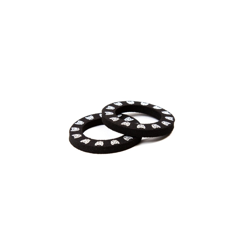 S&M GRIP DONUTS SHARPIE SHIELD B/W