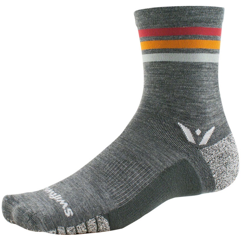 Swiftwick Flite XT Trail Five Socks – 5″ Red Stripe X-Large