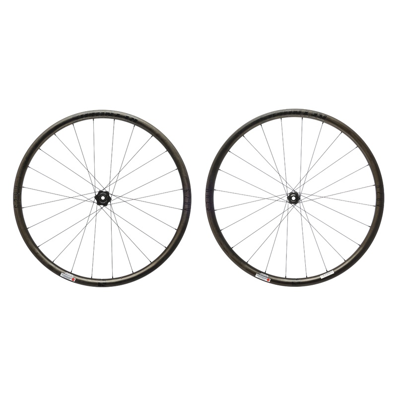 Reynolds AR29 Carbon Tubeless 700c Wheelset