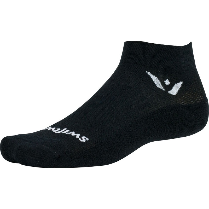 Swiftwick Pursuit Ankle Socks – Black Medium